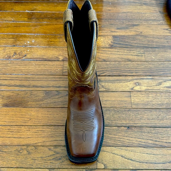Composite Toe Work boot. - Picture 2 of 4
